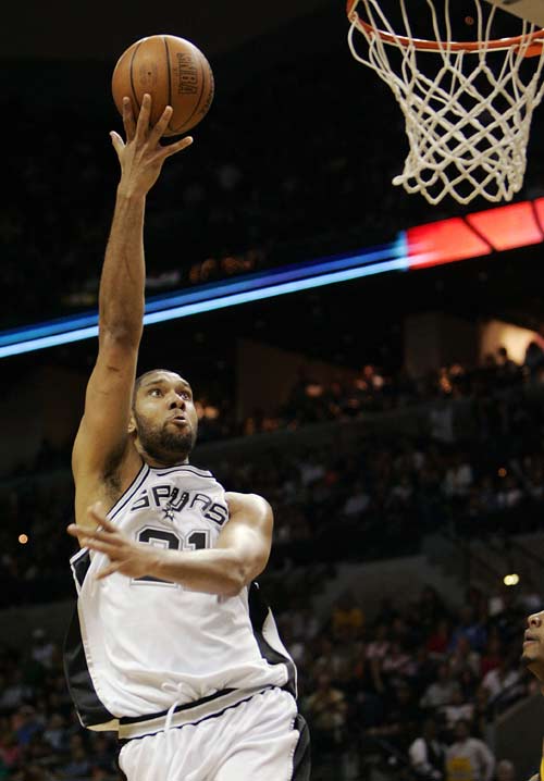 冲刺阶段圣安东尼奥马刺调整名单以备NBA季后赛;回应争议环节打磨;质疑声仍在;轮换策略成焦点的简单介绍 冲刺阶段圣安东尼奥马刺调整名单以备NBA季后赛;回应争议环节打磨;质疑声仍在;轮换策略成焦点的简单介绍