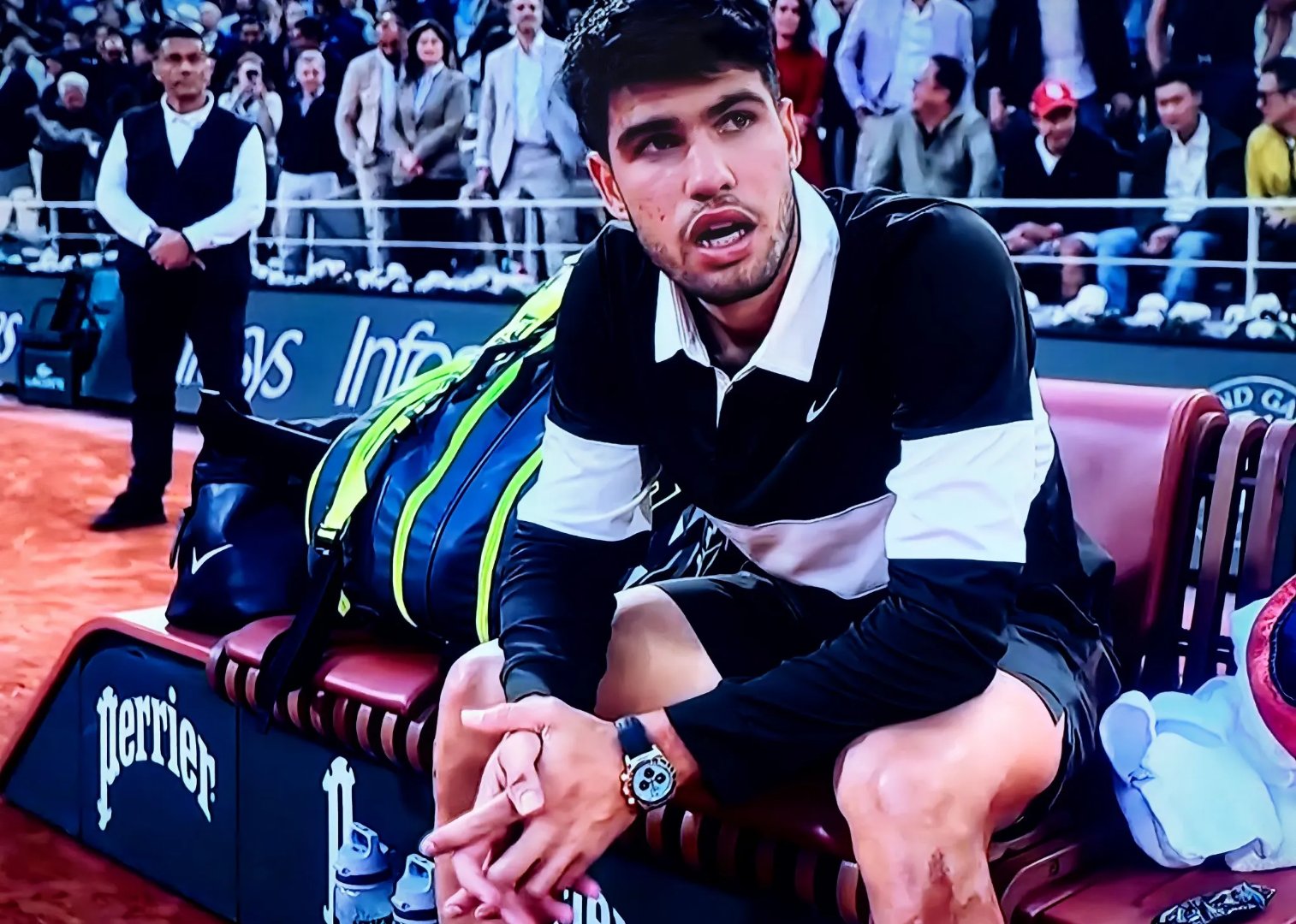 包含里程碑夜！阿斯顿维拉豪取连胜；法国杯转会期刷纪录；底气十足；心理建设被强调的词条