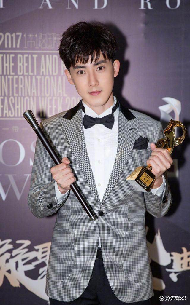 重磅！凯恩赛事官方发布高光表现新规Ming新星爆冷表现惊艳，今晨广厦男篮调整名单以备法甲的简单介绍